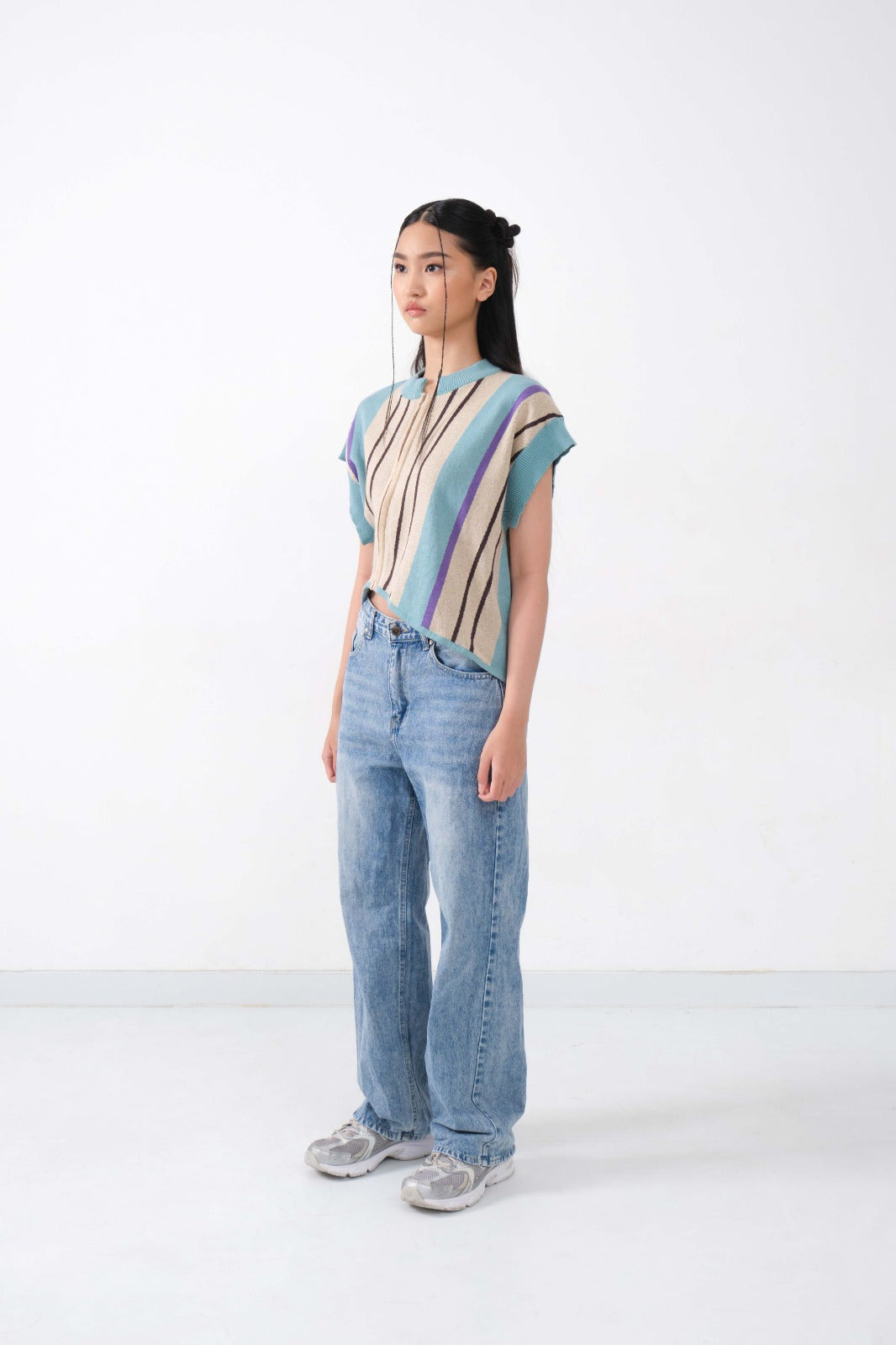Clairo Asymmetrical Top