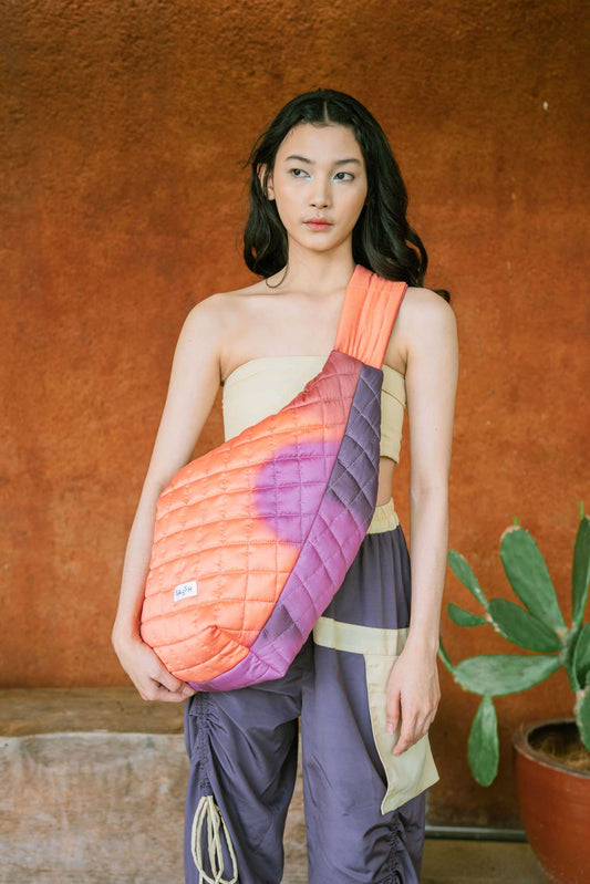 CLORA Puffy Bag